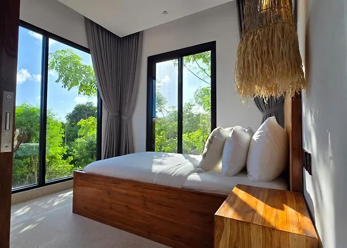 & Wood Oasis , Spacious With Pool Ferienhaus Uluwatu