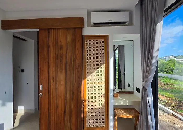 & Wood Oasis , Spacious With Pool Ferienhaus *