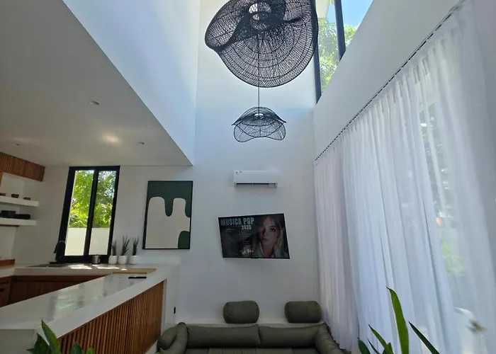 & Wood Oasis , Spacious With Pool Uluwatu