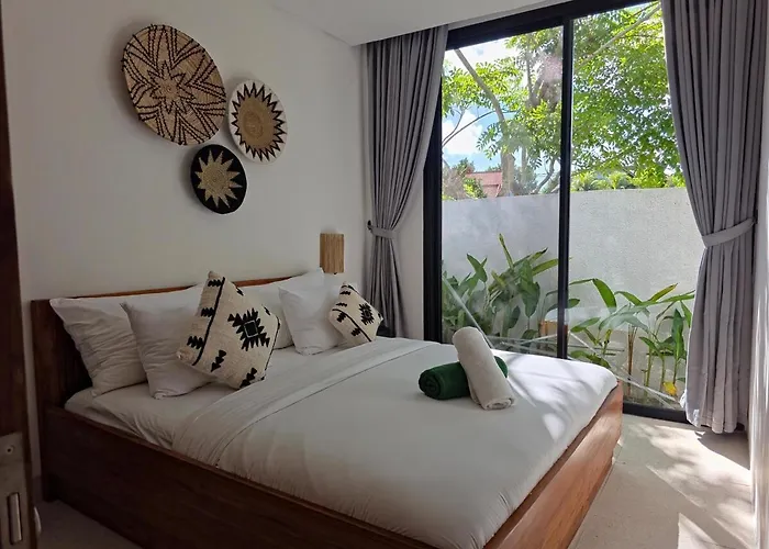 & Wood Oasis , Spacious With Pool Uluwatu